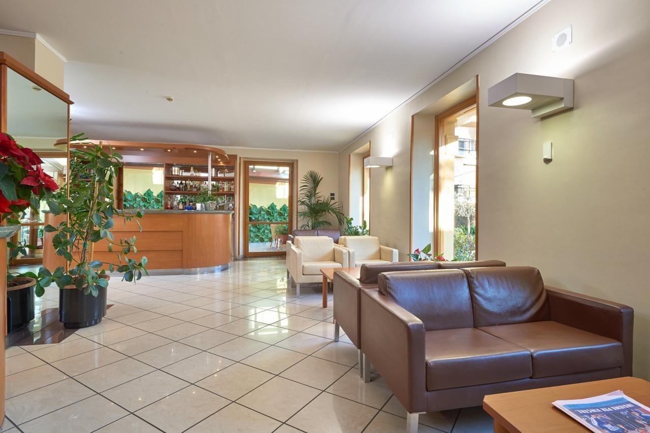 Hotel Careni Villa Italia Финале Лигуре Екстериор снимка