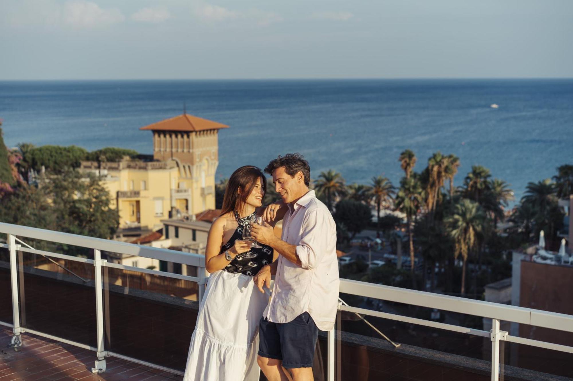 Hotel Careni Villa Italia Финале Лигуре Екстериор снимка