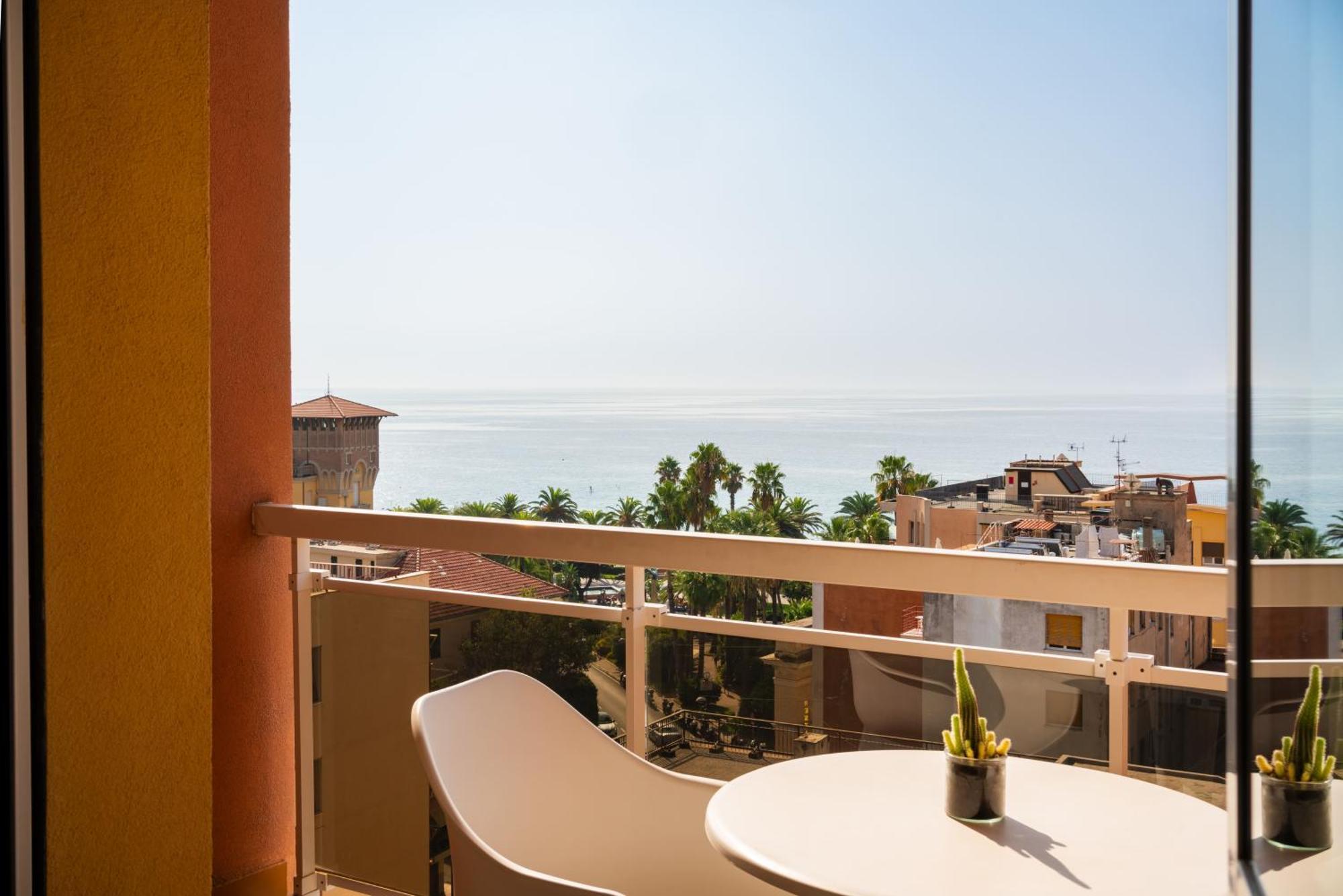 Hotel Careni Villa Italia Финале Лигуре Екстериор снимка
