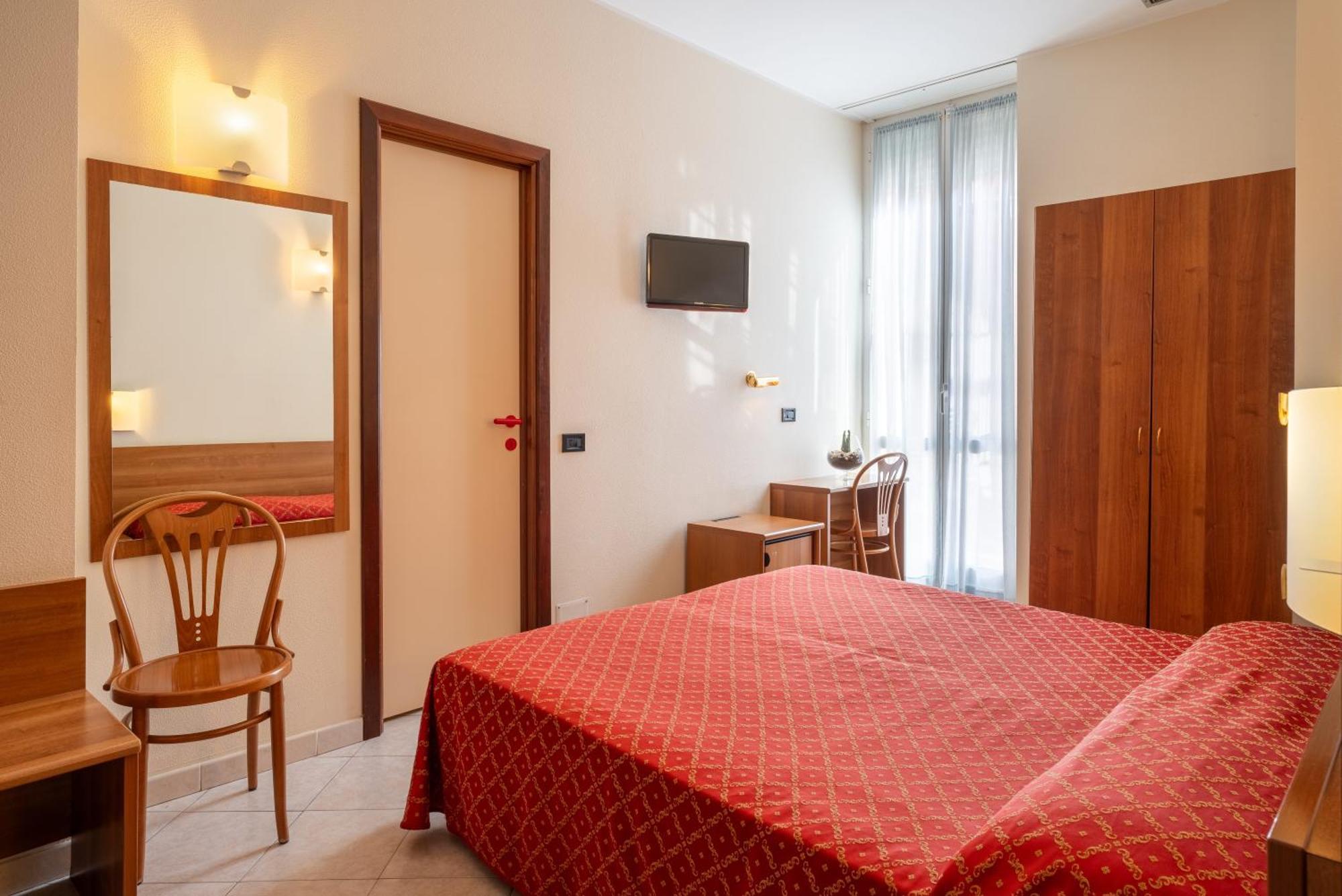 Hotel Careni Villa Italia Финале Лигуре Екстериор снимка