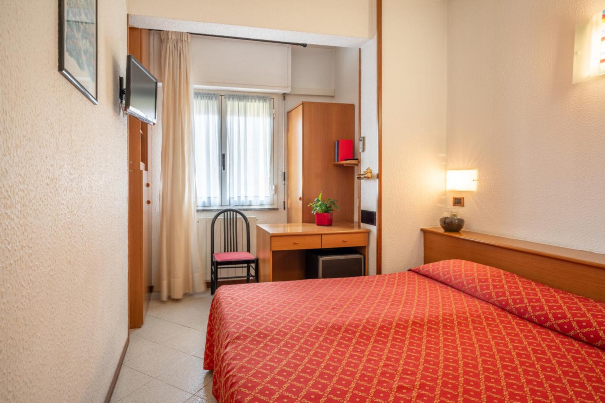 Hotel Careni Villa Italia Финале Лигуре Екстериор снимка